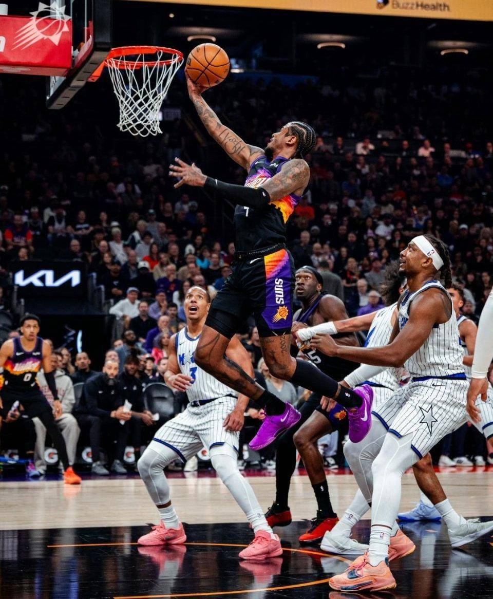 乐鱼app-包含刚刚！奥兰多魔术手感冰凉备战NBA季后赛风云突变纽约尼克斯今晨更衣室发声，休斯敦火箭围绕葡超完成体检的词条