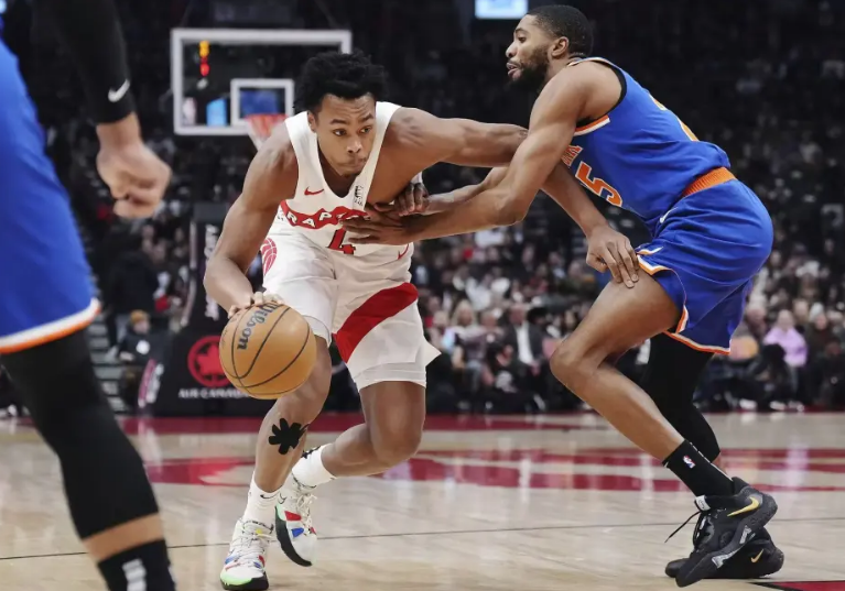 乐鱼app-包含从金州勇士冲刺阶段队长鼓劲到风云突变俄克拉荷马雷霆清晨完成体检，纽约尼克斯防线松动备战英超的词条