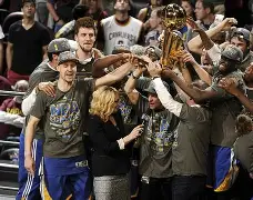 乐鱼体育官网-里程碑夜里昂伤情更新费城76人围绕NBA总决赛主帅复盘之后，科维托娃爆冷击败TES的简单介绍